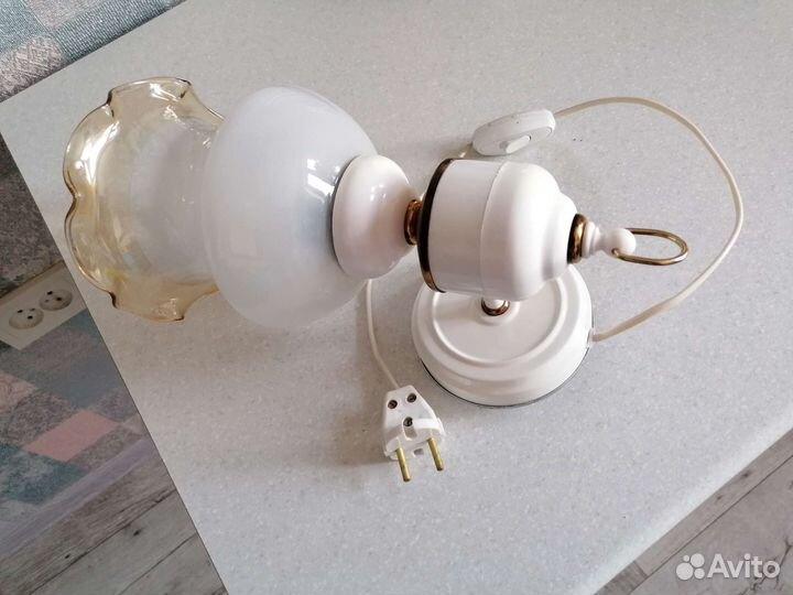 Настенный светильник бра