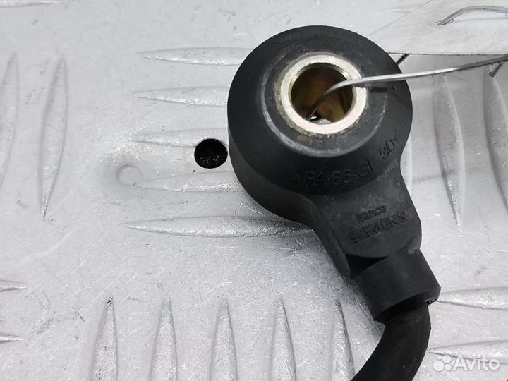 Датчик детонации Audi A4 B5 рест. 2001 06C905377