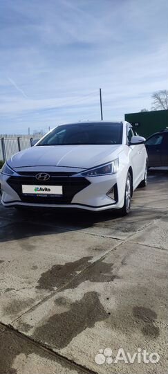 Hyundai Elantra 1.6 МТ, 2019, 85 000 км