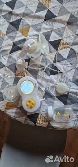 Электрический молокоотсос Beurer BY 60