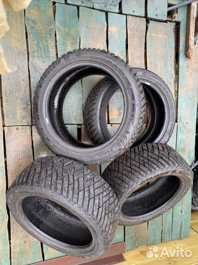 Goodyear Ultra Grip Ice Arctic 2 245/45 R18 100T