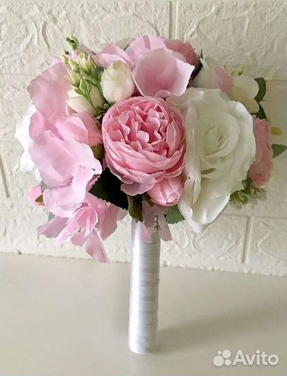 Свадебный букет невесты