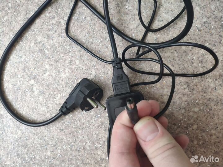 Блок питания 18v 2A