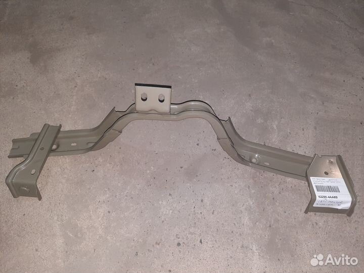 Ниссан альмера G15 усилитель бампера верхний