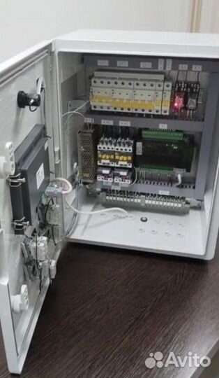 Щит управления кормолиниями-2 линии