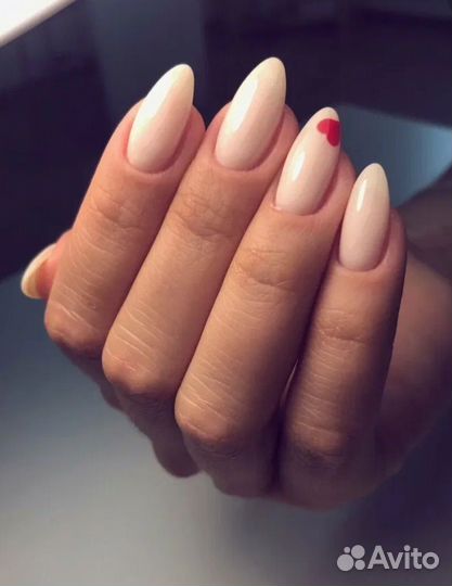 Маникюр на дому