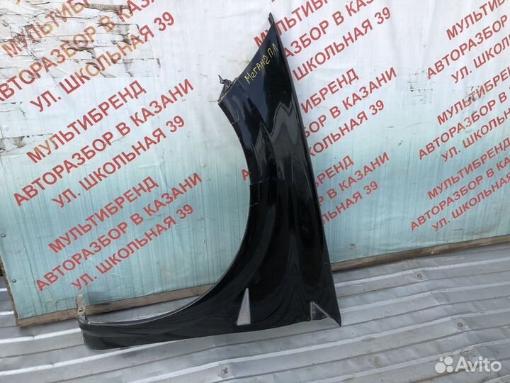 Крыло переднее левое Рено Меган 2