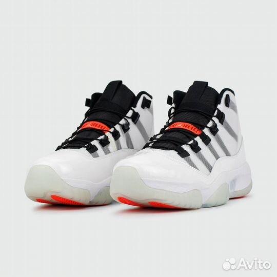 Air Jordan 11 Adapt White