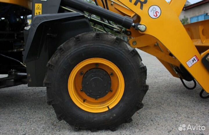 Фронтальный погрузчик Redstar ZL20s, 2024