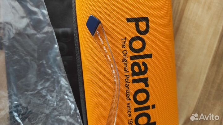 Солнцезащитные очки Polaroid