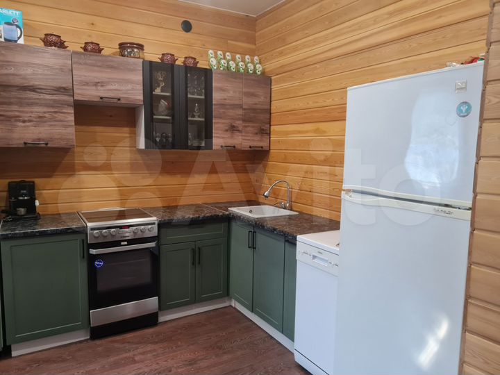 Дом 108 м² на участке 16 сот.