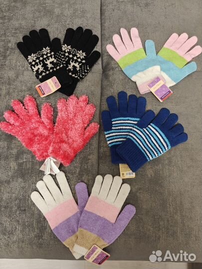Новые детские перчатки пакетом
