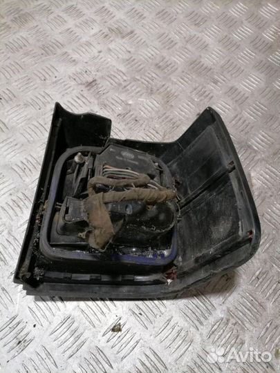 Фонарь задний левый Volkswagen Passat b3 b3