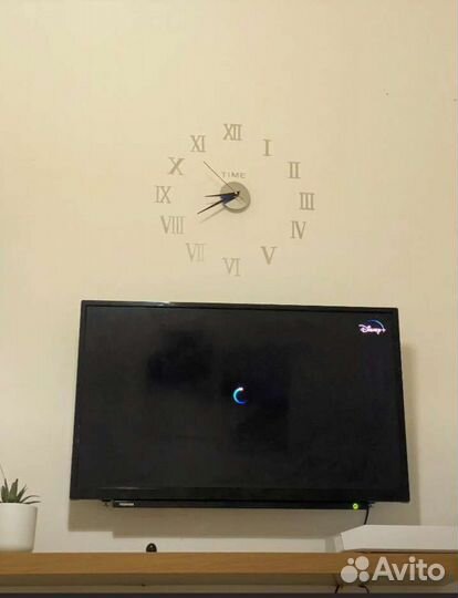 Часы настенные Новые