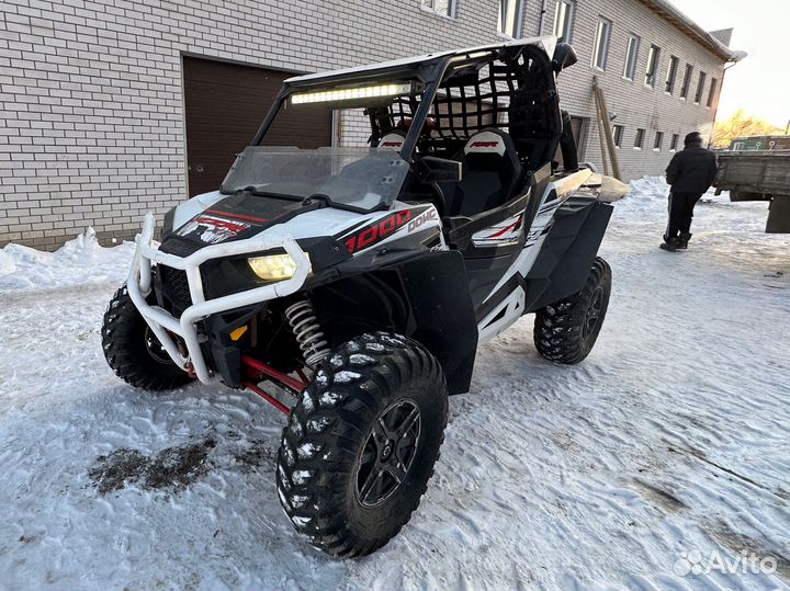 Polaris RZR 1000 XP