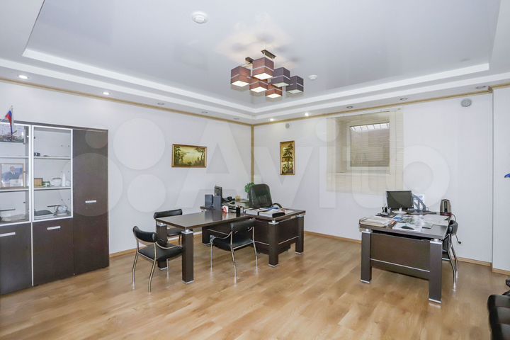 Офис, 169.9 м²