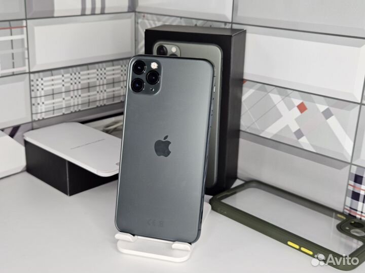 iPhone 11 Pro Max, 64 ГБ