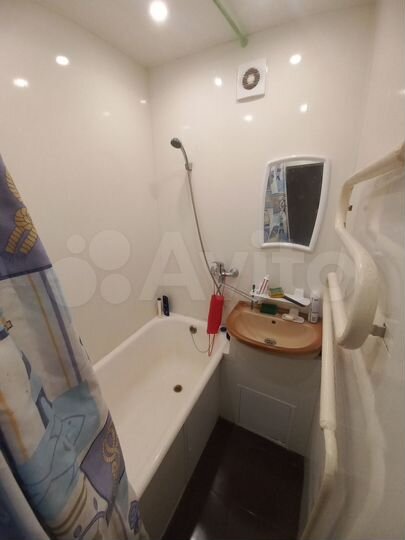 2-к. квартира, 50 м², 4/5 эт.