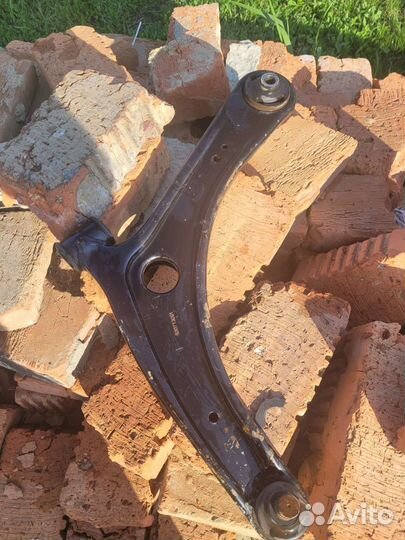 Рычаги передние outlander 3