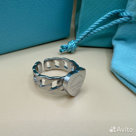 Tiffany кольцо с сердцем