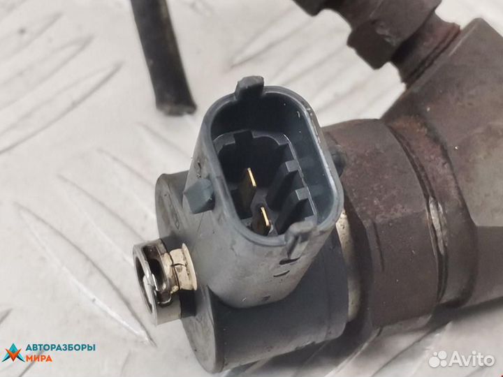 Форсунка Opel Vectra C рест. 2008 55198218