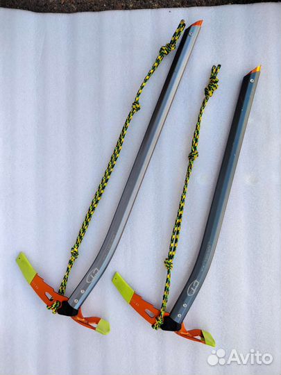 Ледоруб альпинистский