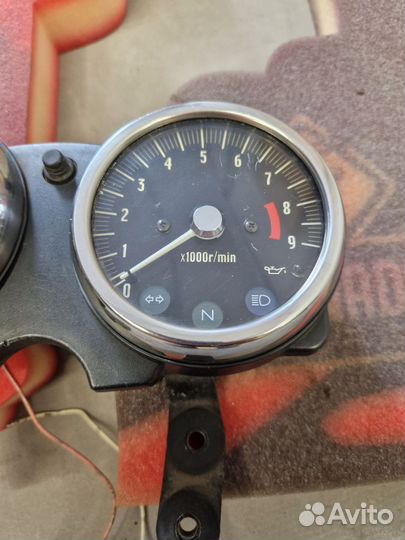 Приборная панель Kawasaki W650