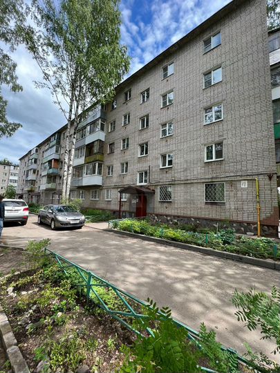 3-к. квартира, 57 м², 3/5 эт.