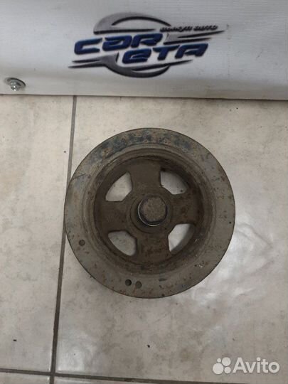 Шкив коленвала Mitsubishi Carisma 1999