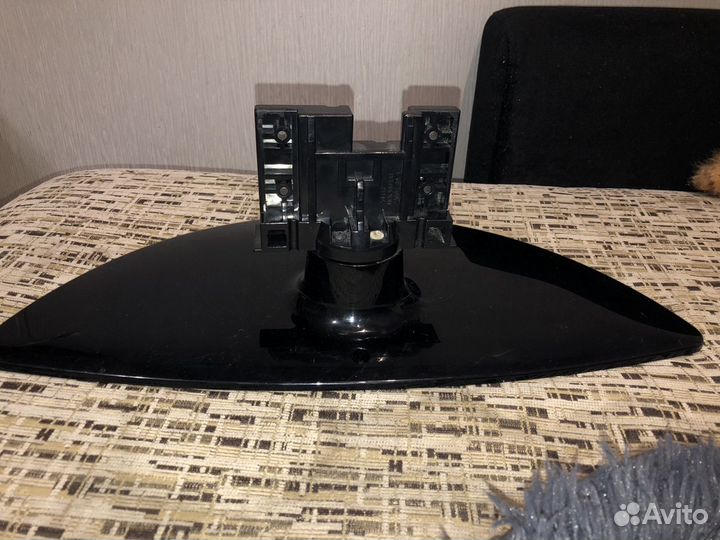 Подставка/Кронштейн