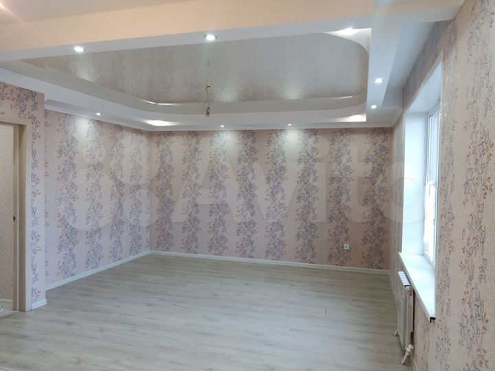 Дом 165 м² на участке 8,3 сот.