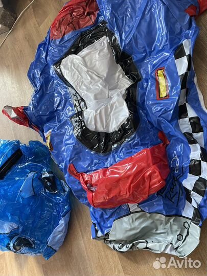 Надувная игрушка для плавания