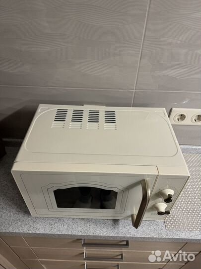 Микроволновая печь Gorenje с грилем