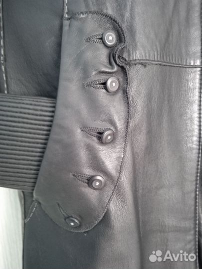 Коженый плащ р.42-44