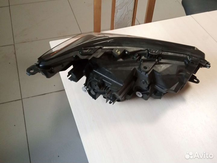 Фара передняя левая Lexus Nx 200 Nx 300 рестайлинг