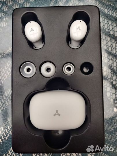 Беспроводные наушники Accesstyle Flame TWS White