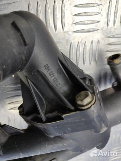 Корпус термостата Volkswagen Touareg 3.6 BHK 280