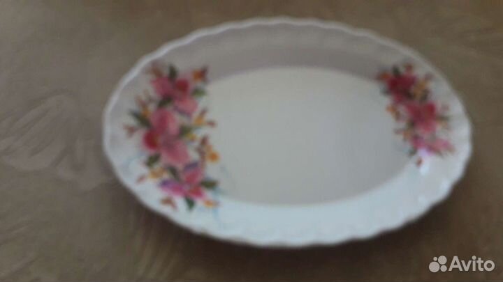 Блюдо набор новые 4 шт пластик 90-х г