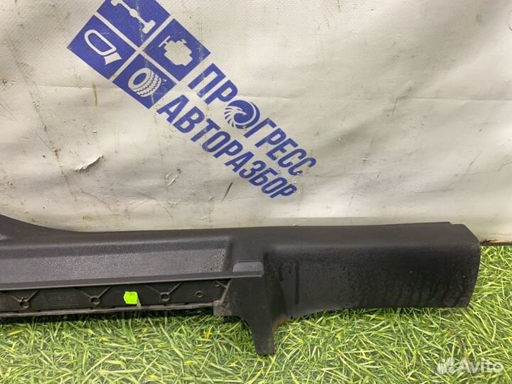 Накладка порога левая Opel Meriva-A хэтчбек Z16XEP