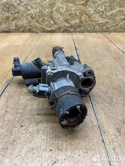 Термостат Opel Zafira B Z16XE1 2009