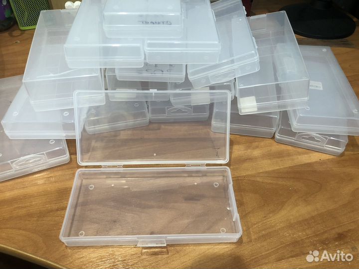 Пластиковые контейнеры