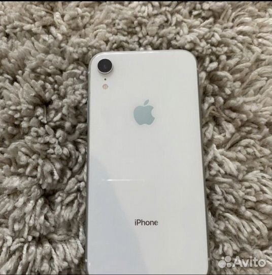 iPhone Xr, 128 ГБ
