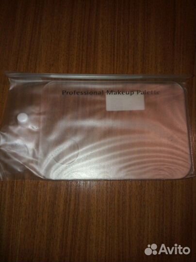 Разные товары для ногтей