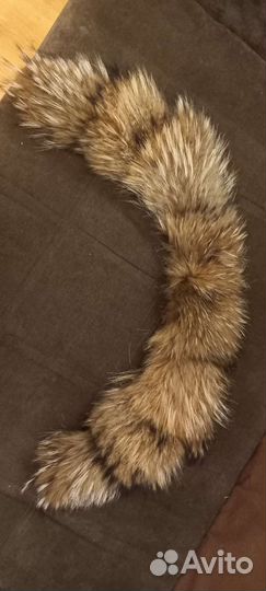 Меховой воротник енот