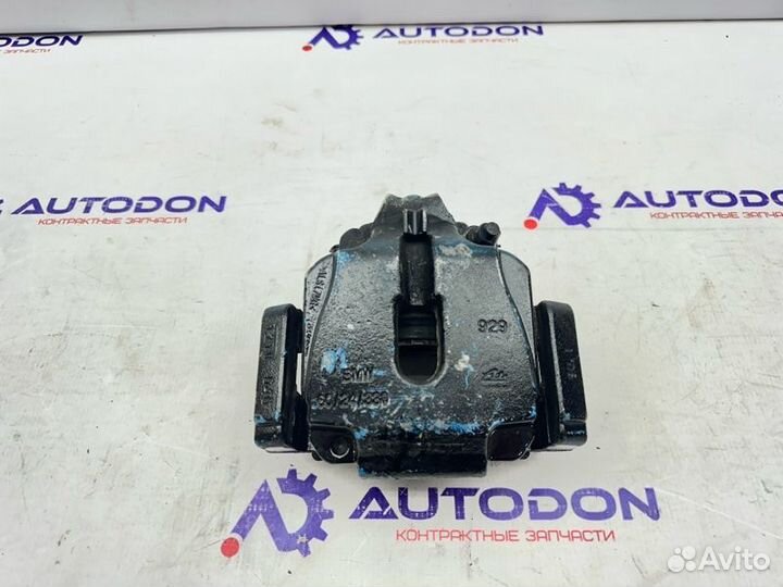 Суппорт тормозной передний правый Bmw 5-Series F10