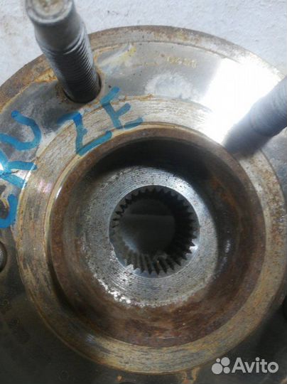 Ступица передняя Opel Astra J 2009-2015