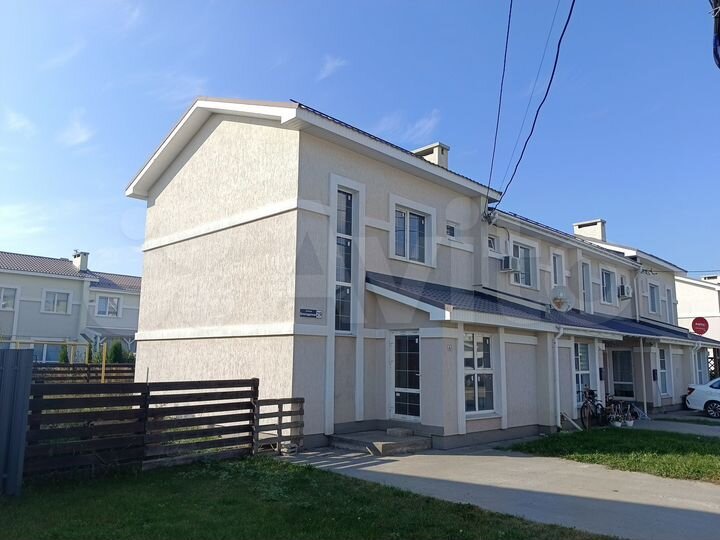 Таунхаус 76 м² на участке 2,9 сот.