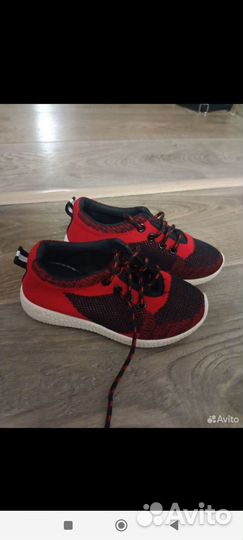 Кроссовки детские