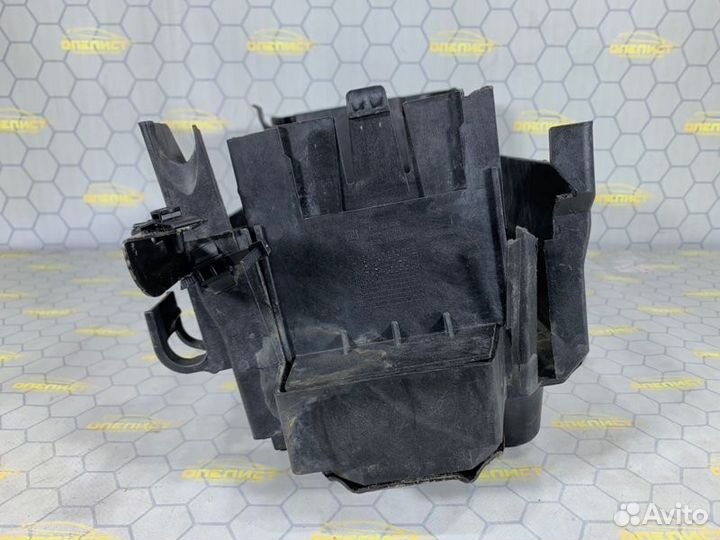 Крепление аккумулятора Opel Insignia A A20DTH