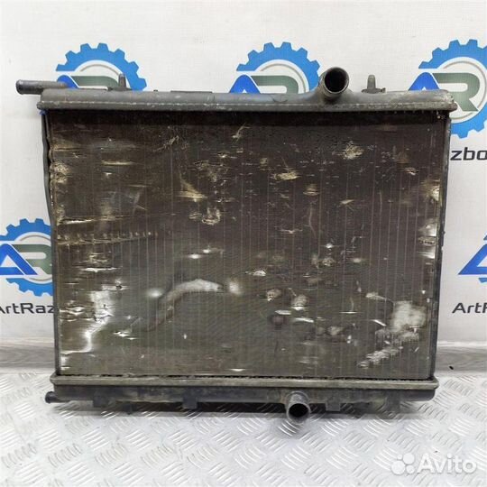 Радиатор основной Peugeot 307 2.0 EW10 RFN 10LH06